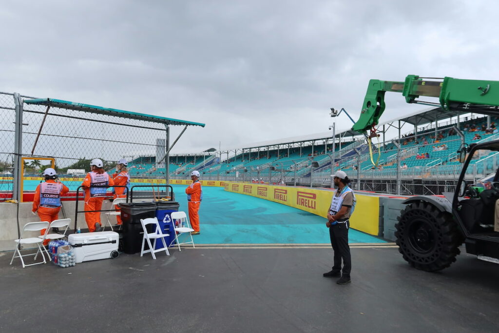 Unsung Heroes of the Paddock: A Tribute to the Marshals Behind Every Safe Lap theo MFuw1 fbNzo unsplash 2