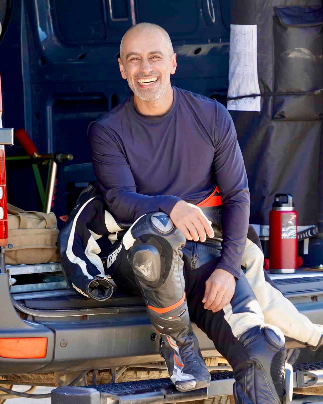 CREW 73727451 CAEE 45E6 B2FD 73955B018057 2